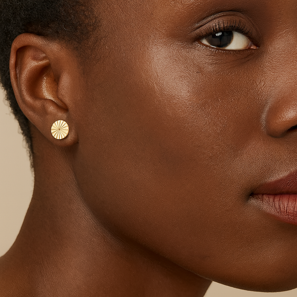 9pct Yellow Gold Diamond-Cut Disc Stud Designed Earrings